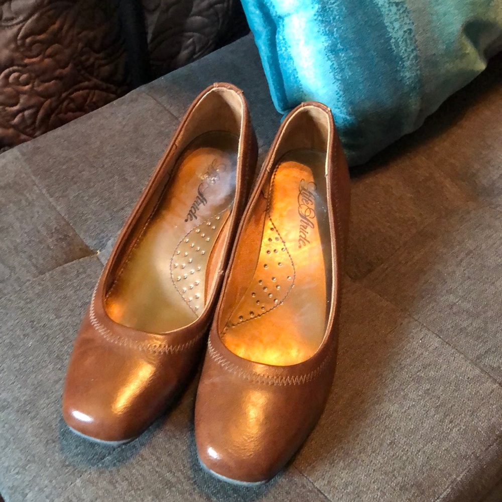 Life Stride Brown Wedge 8M